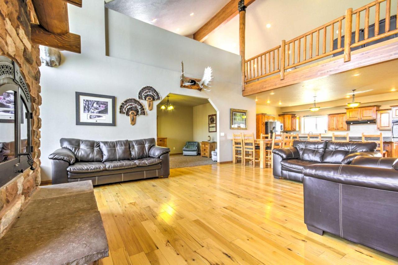 Rustic Bryce Canyon Home With Deck On Sevier River! Гатч Екстер'єр фото