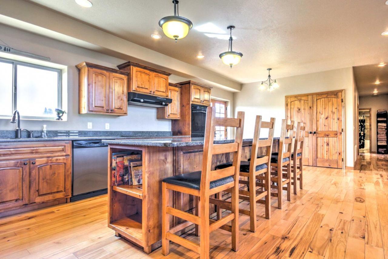 Rustic Bryce Canyon Home With Deck On Sevier River! Гатч Екстер'єр фото